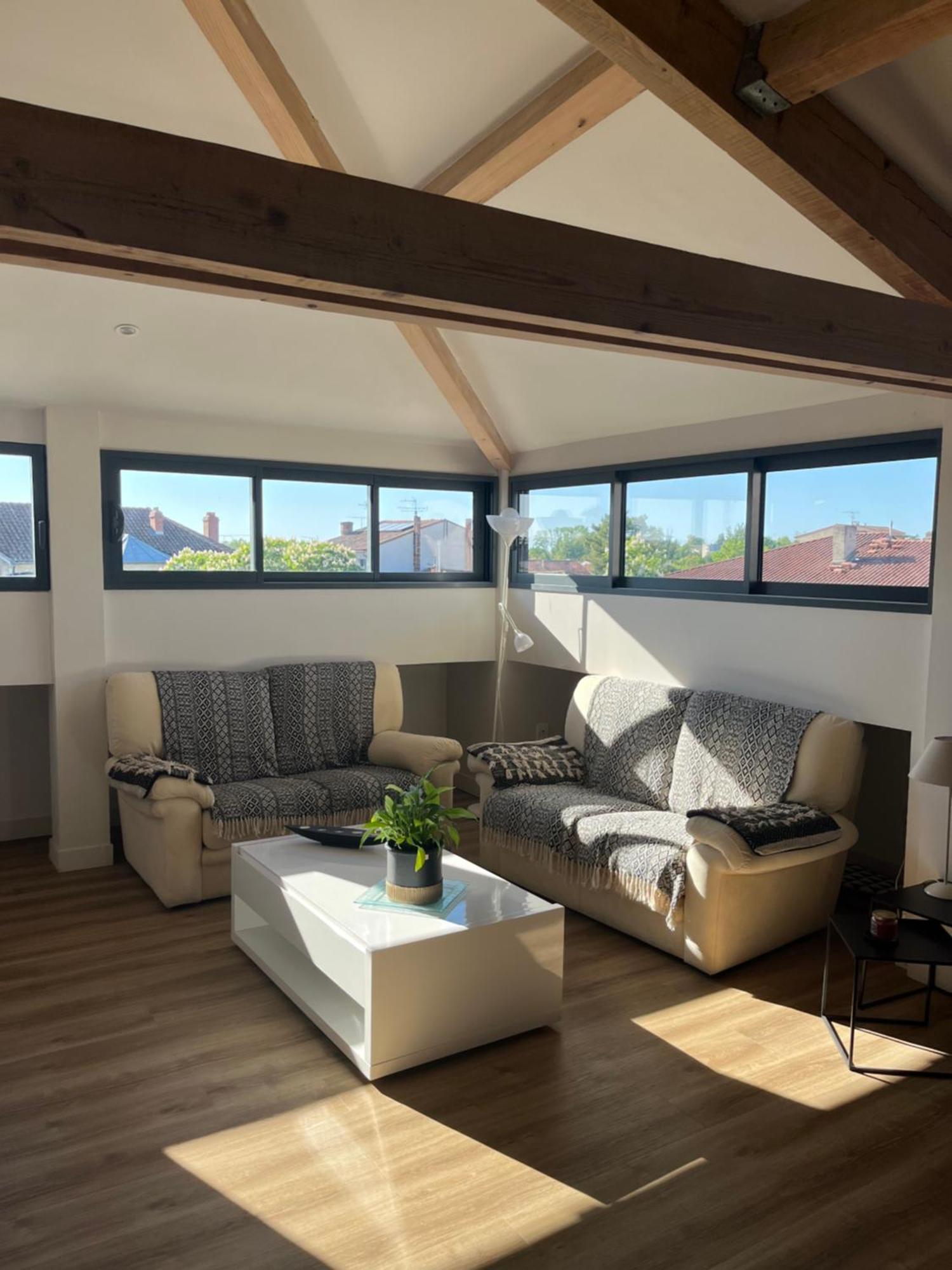 Loft Villebourbon 40 M2 Avec Parking Montauban Exterior foto